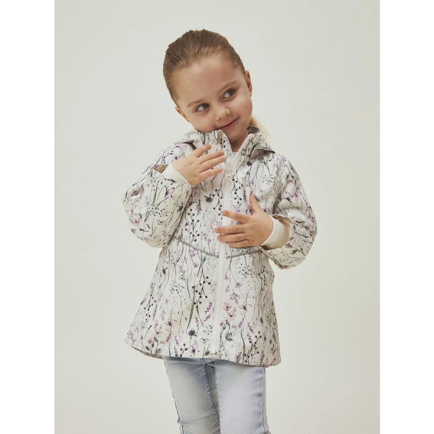 waiters Name It Whisper White Long Flower Maxi Li Jacket AOP