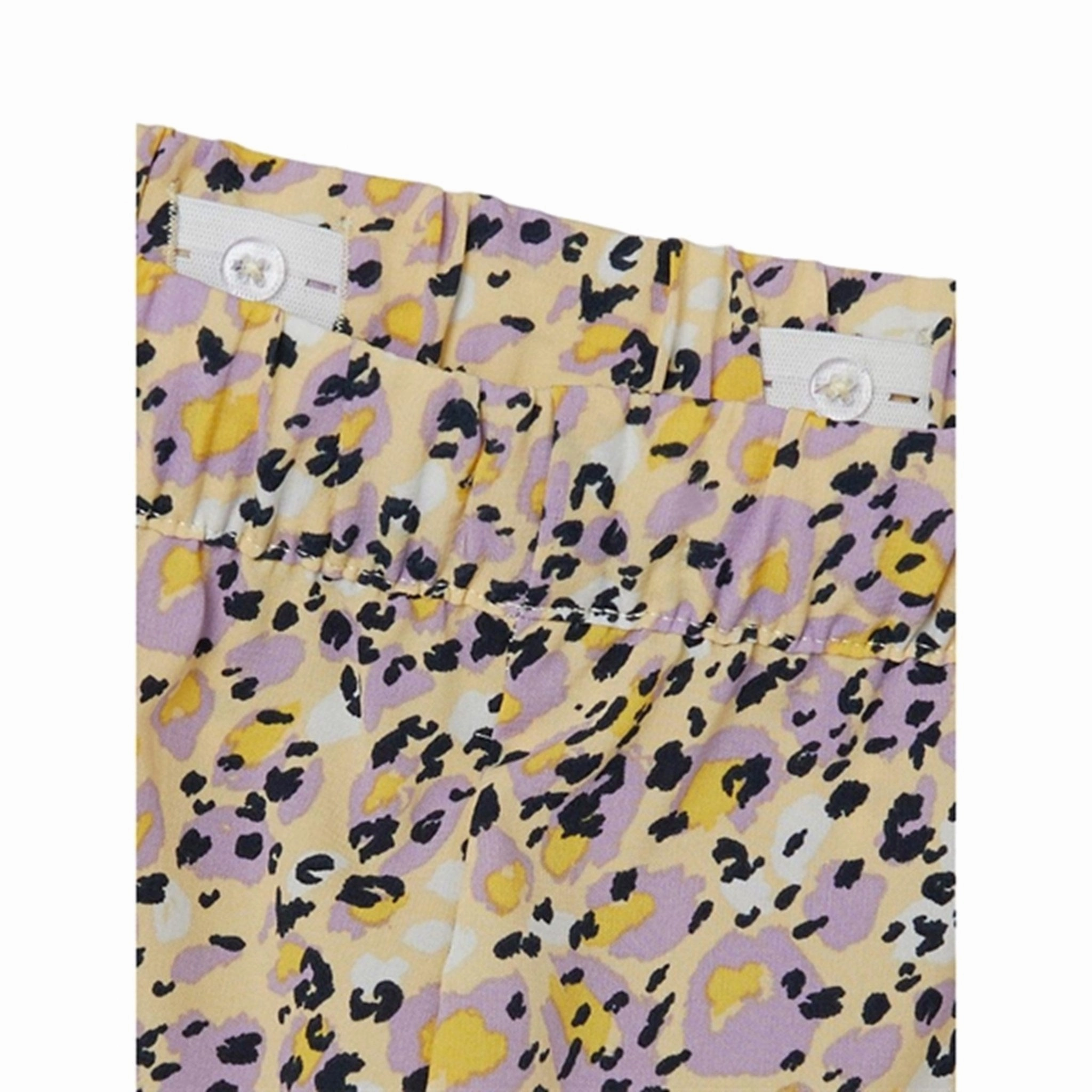 Name it Double Cream Vinaya Shorts Non Irritating Tagless Non Binding Waistline