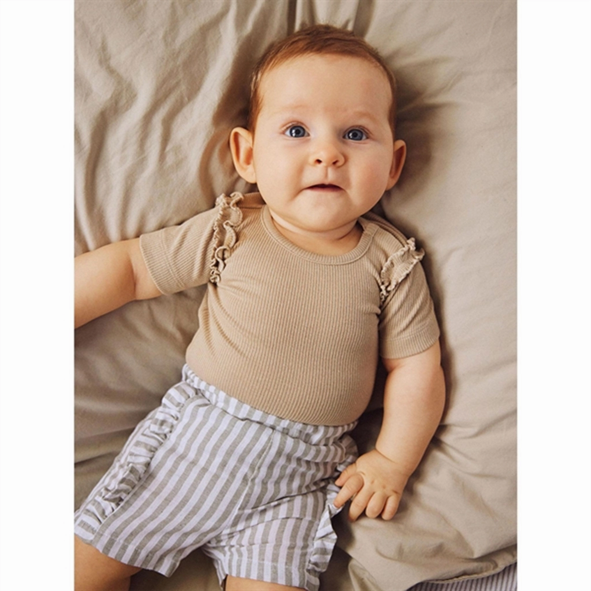 Timeless Look Day Fit Name it Dried Sage Husille Shorts