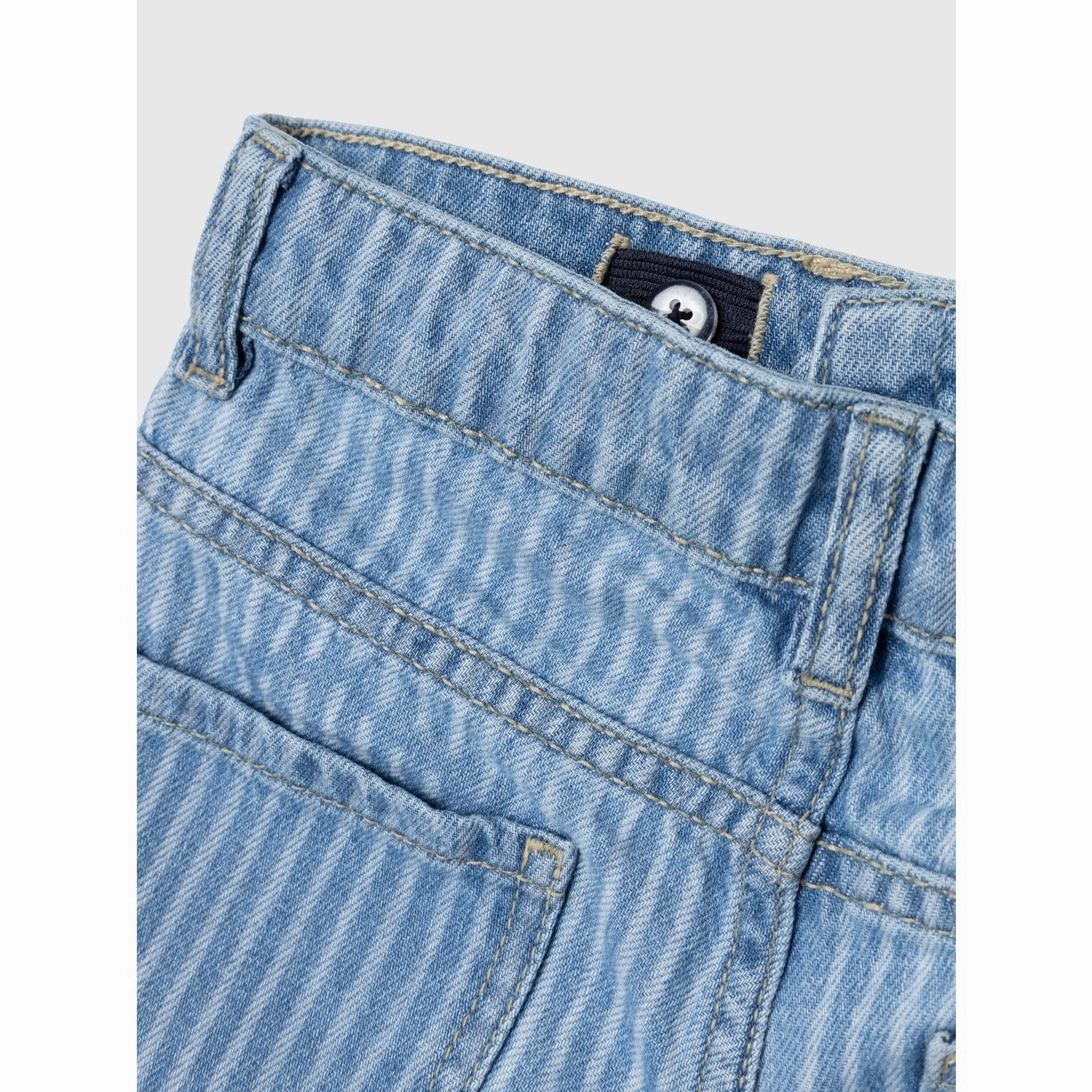 Name It Light Blue Denim Stripe Rose Regular Denim Shorts Day Fit Temperature Regulating Fibers