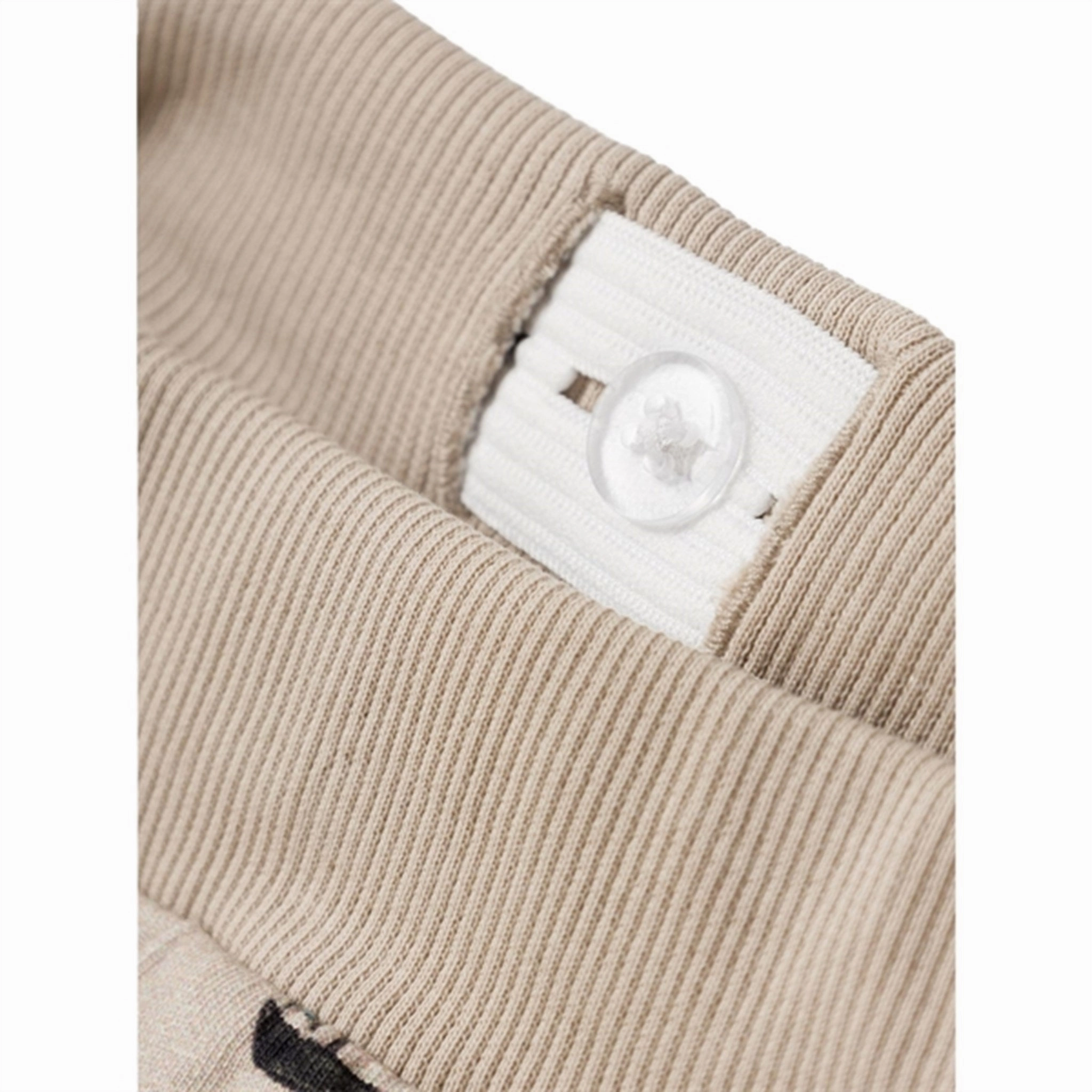 Name it White Pepper Heyan Shorts mountain style Fit Design