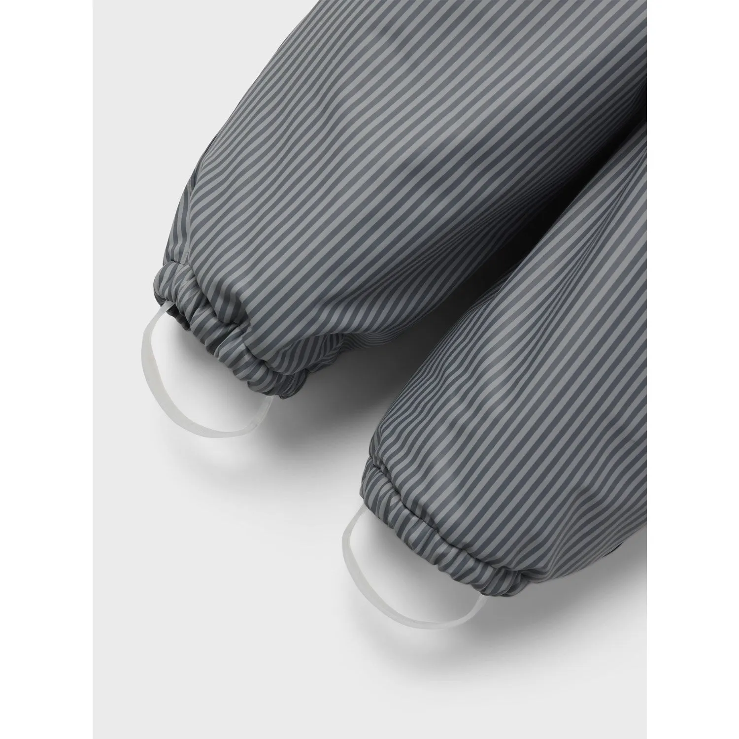 Flowy-Shape Color-Blocked Lil'Atelier Ultimate Grey Nmmladry10 Snowsuit Aop Fo Lil