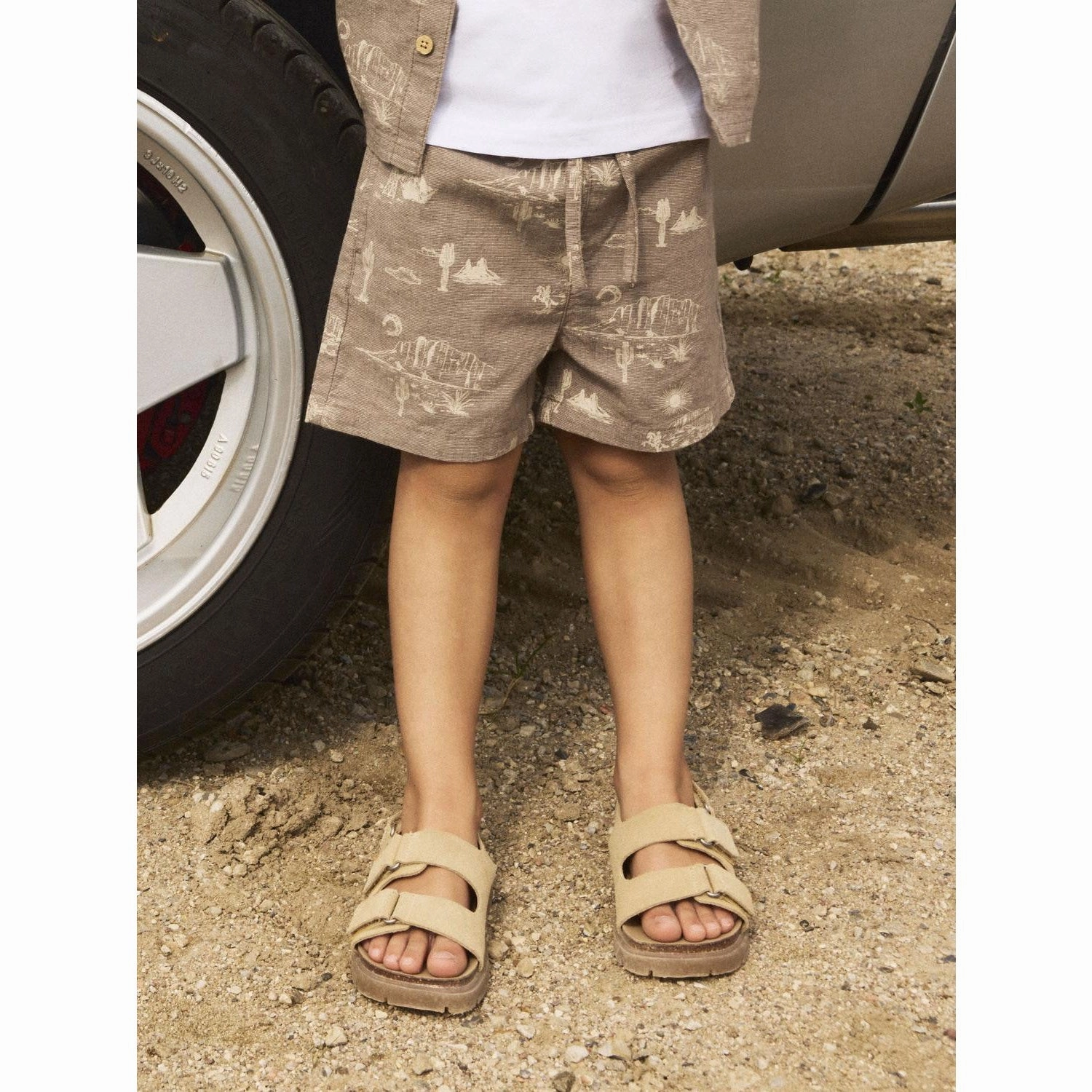 Tagless Labeling Name It Walnut Hestern Regular Shorts