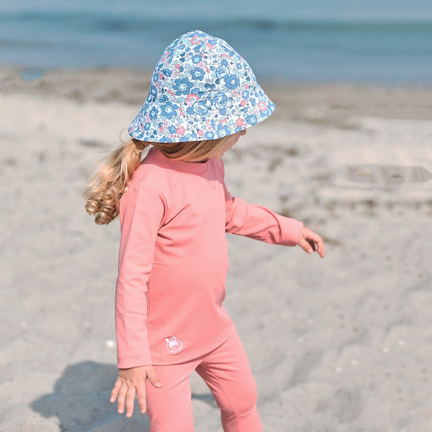 Petit Crabe Lemonade Sydney Swim Shirt Thermal Bonded Edges Sunny Beach Day