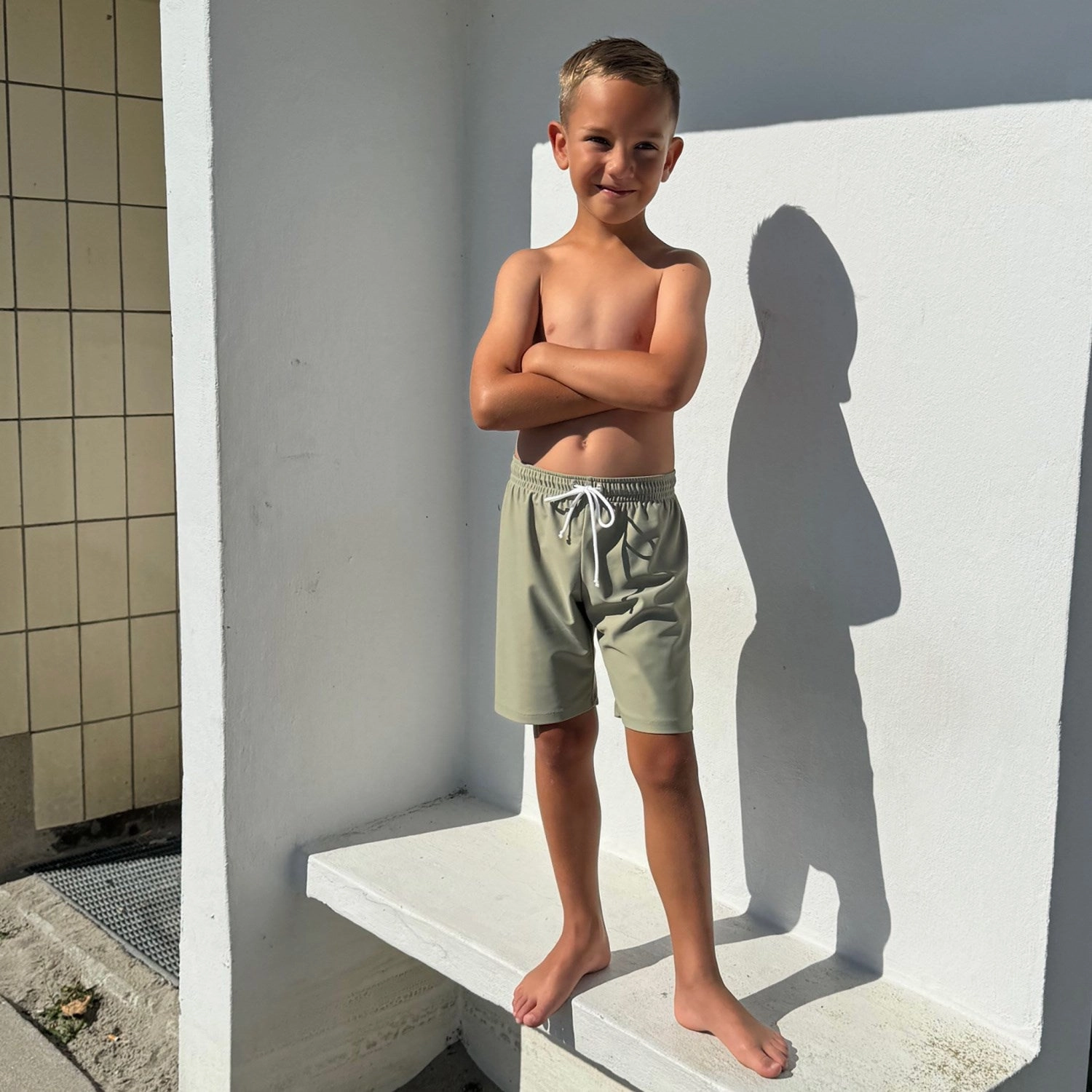 Water Day Striped-Pattern Petit Crabe Olive Alex Swim Shorts