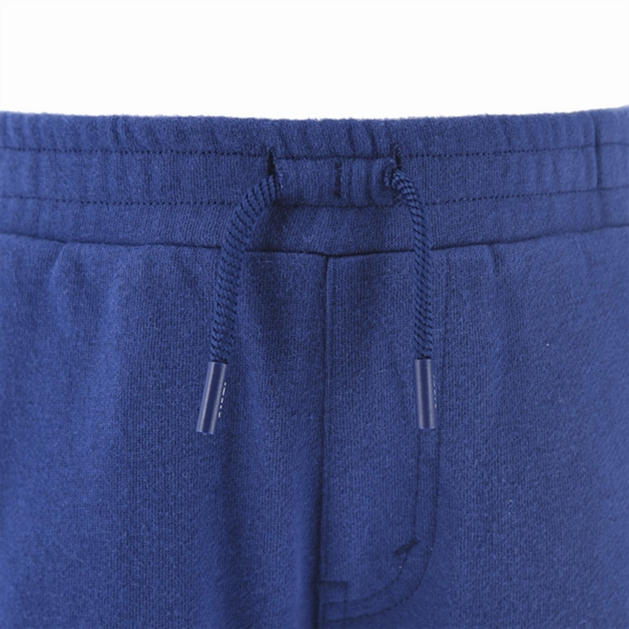 Moisture Controlled Lining Quick Access Pockets Levi's Fleece Shorts Estate Blue