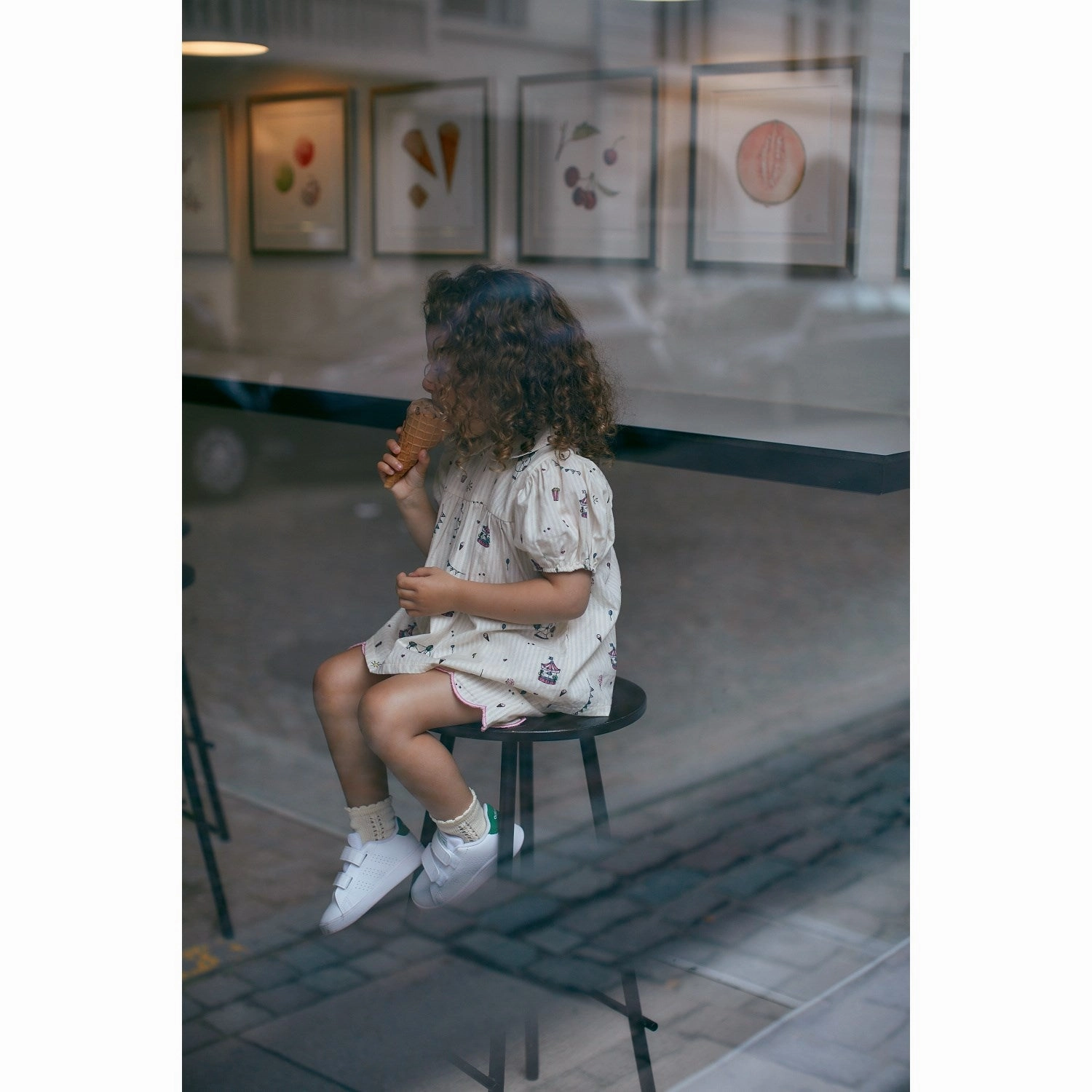 Copenhagen Colors Cream Tivoli Print Printed Shorts W. Deco Edge Stretchable Waistband barbecue outfit