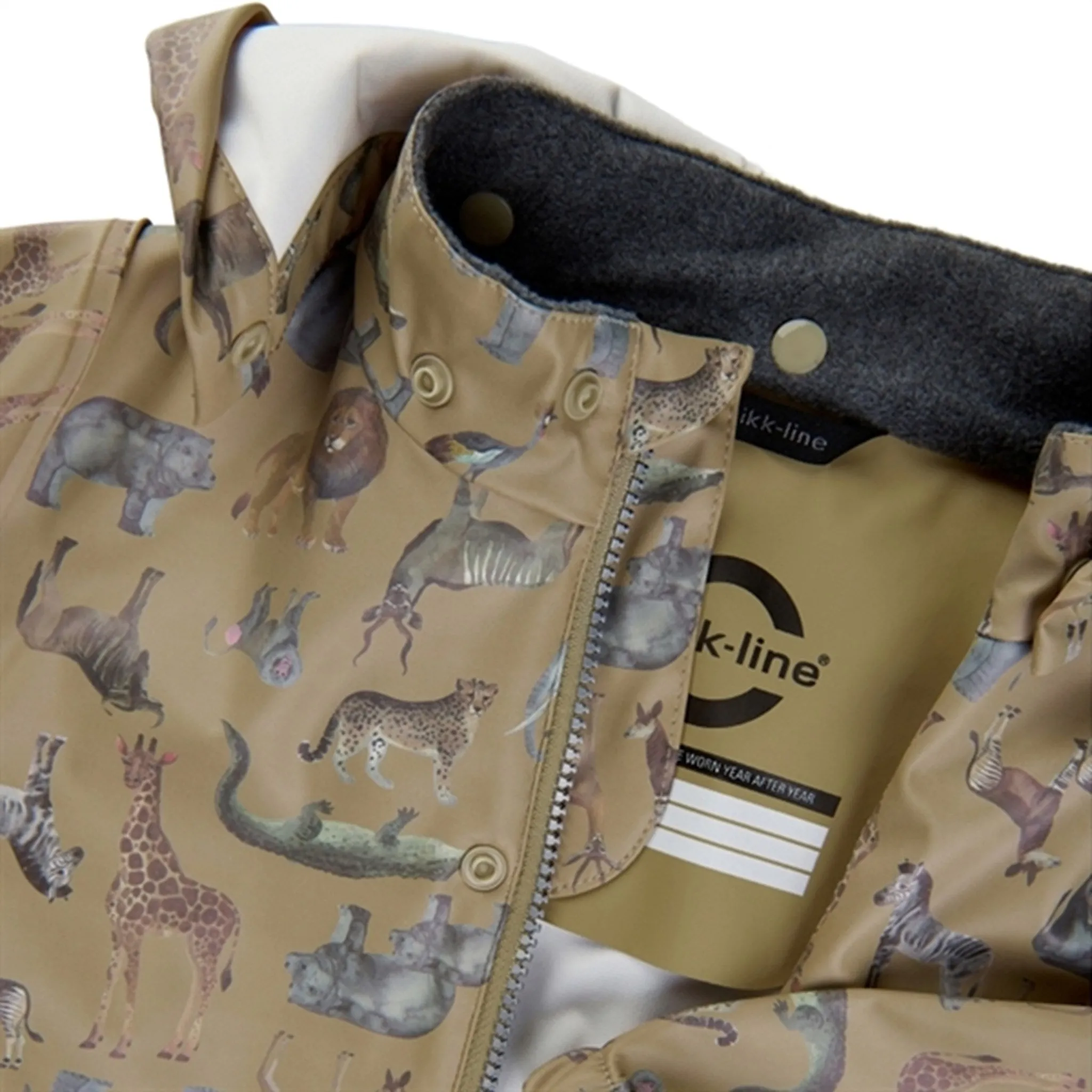 Mikk-Line Rainset AOP Zoo Olive Gray Wet Weather Outfit