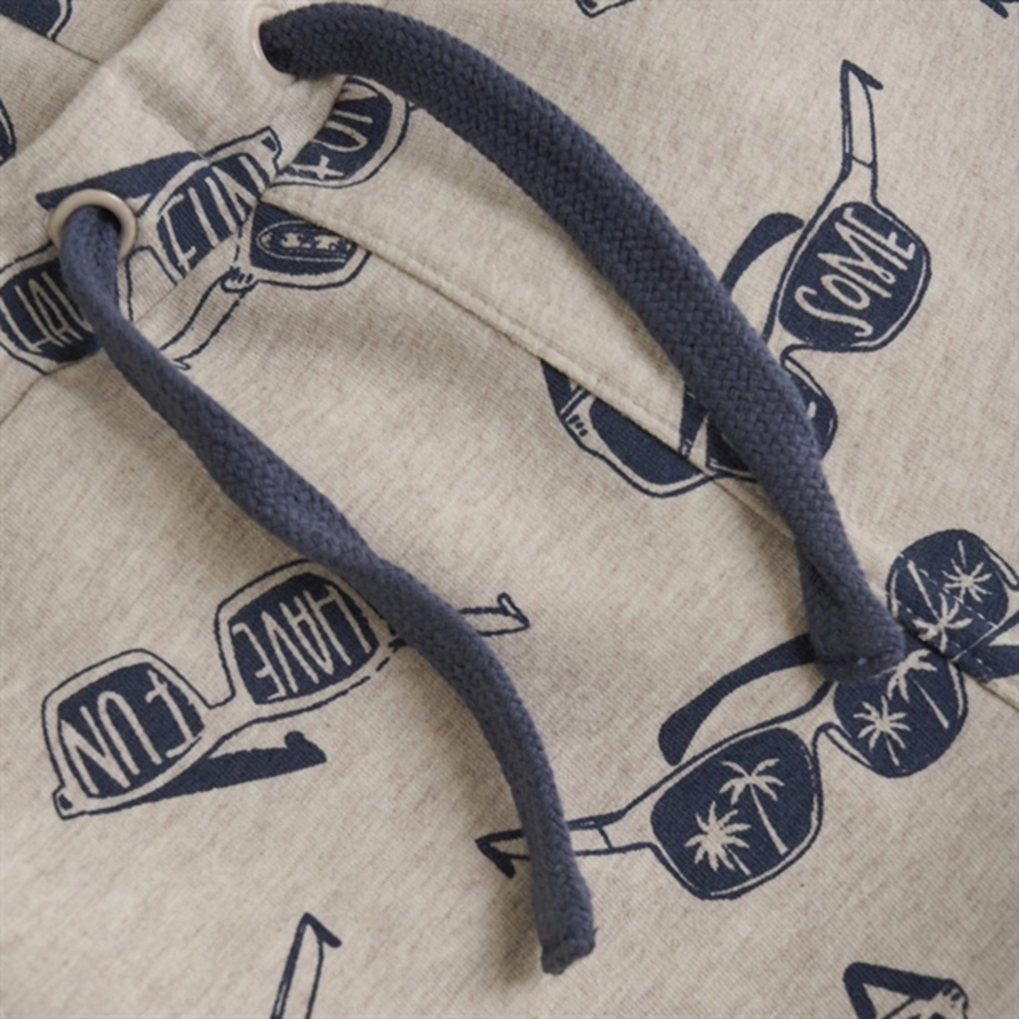 handmade touch Minymo Light Beige Melange Sweatshorts AOP