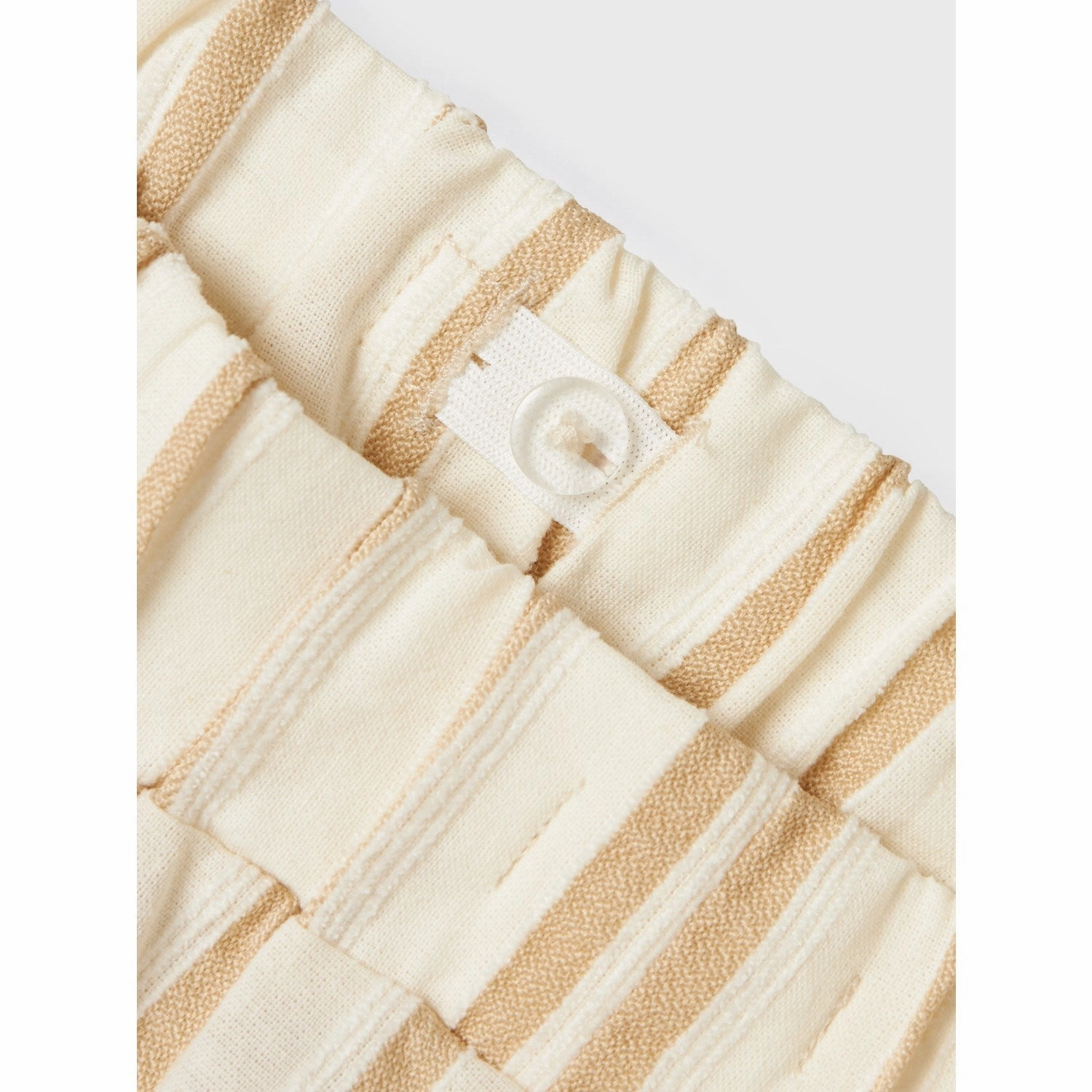 Name It Bleached Sand Cloud Dancer Herdon Shorts vest