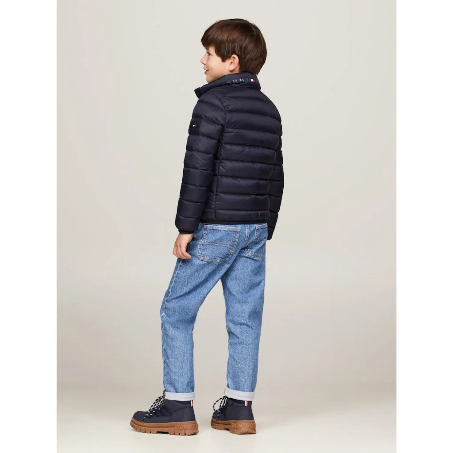 Elegant semi-formal top Tommy Hilfiger Desert Sky U Essential Light Down Jacket