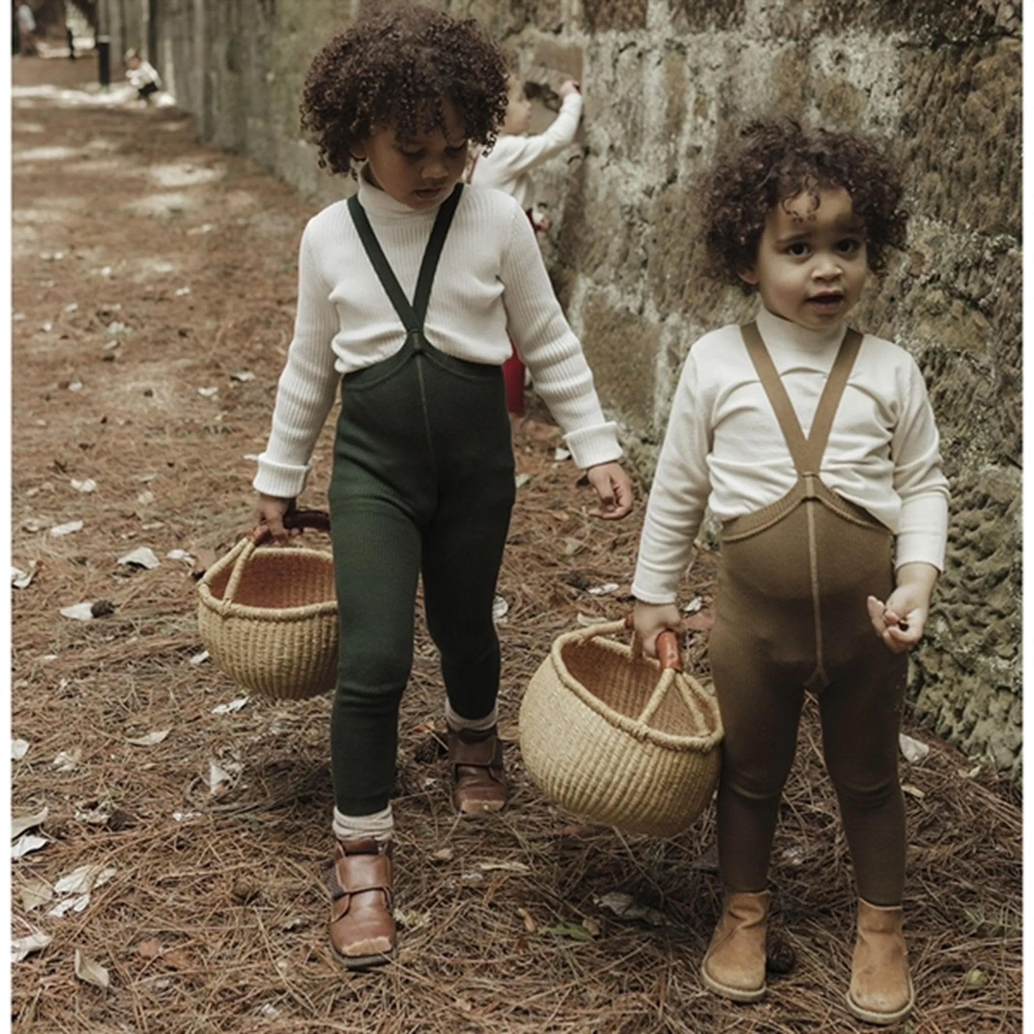 Low-waisted-cut Light Stretch Silly Silas Footed Tights Acorn Brown