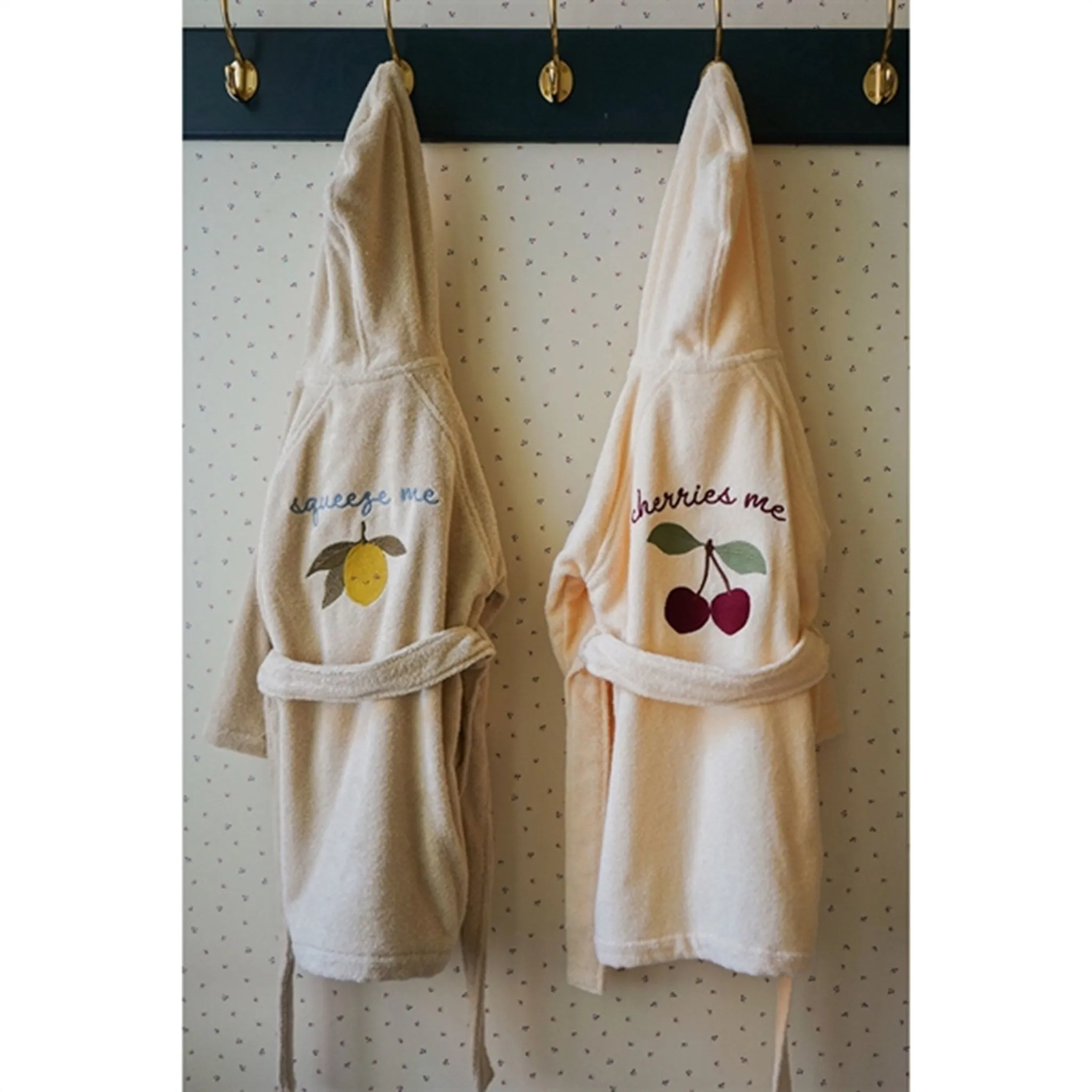 Loose Layers Odor Resistant Tech Konges Sl?jd Terry Bath Robe Lemon