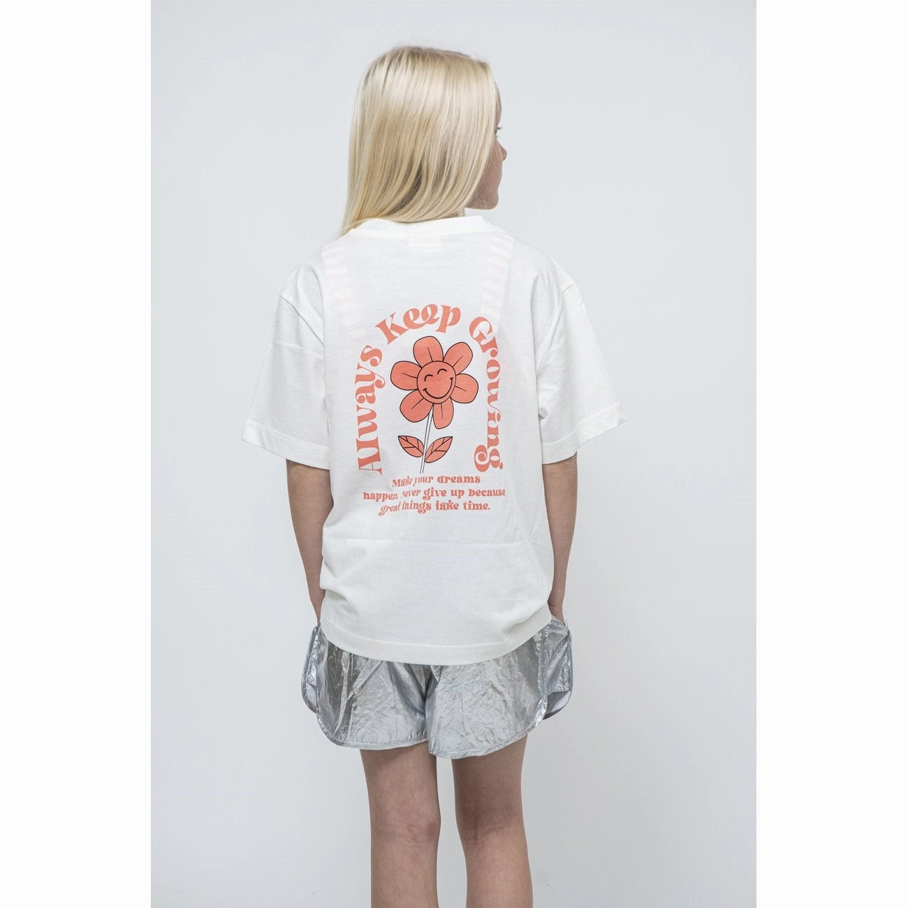 Spandex shorts Festival Outfit Sofie Schnoor Silver Shorts