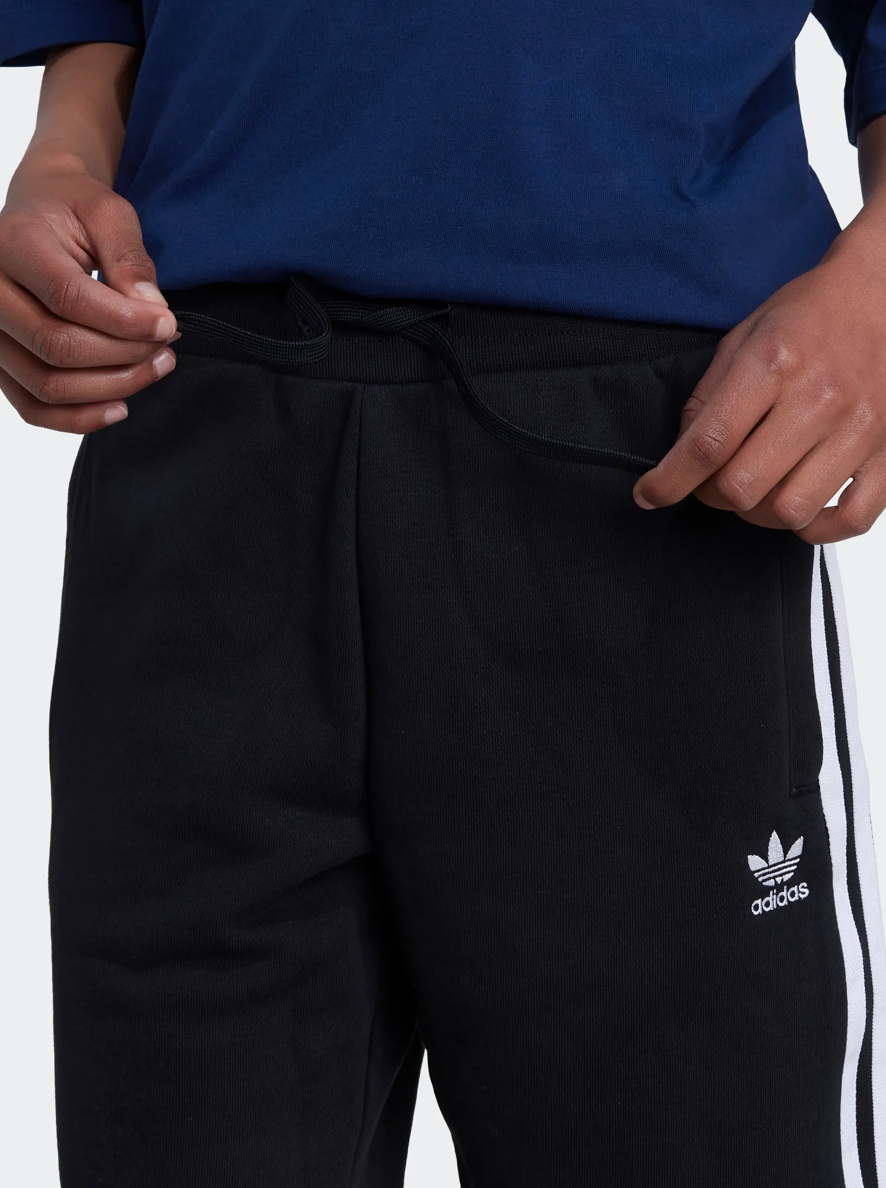 Adicolor Shorts Kids platinum Flexibility