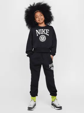NonRestrictive Silhouette Wrinkle-Free Sportswear Club French Terry Crew-Neck Sweatshirt Youth