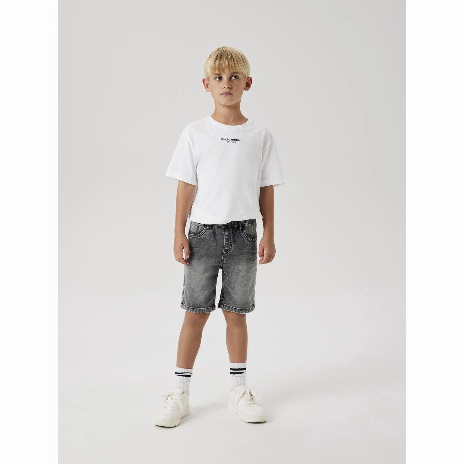 Name It Medium Grey Denim Ryan Jogger Denim Shorts Noos Laser Cut Edges Sun Ready