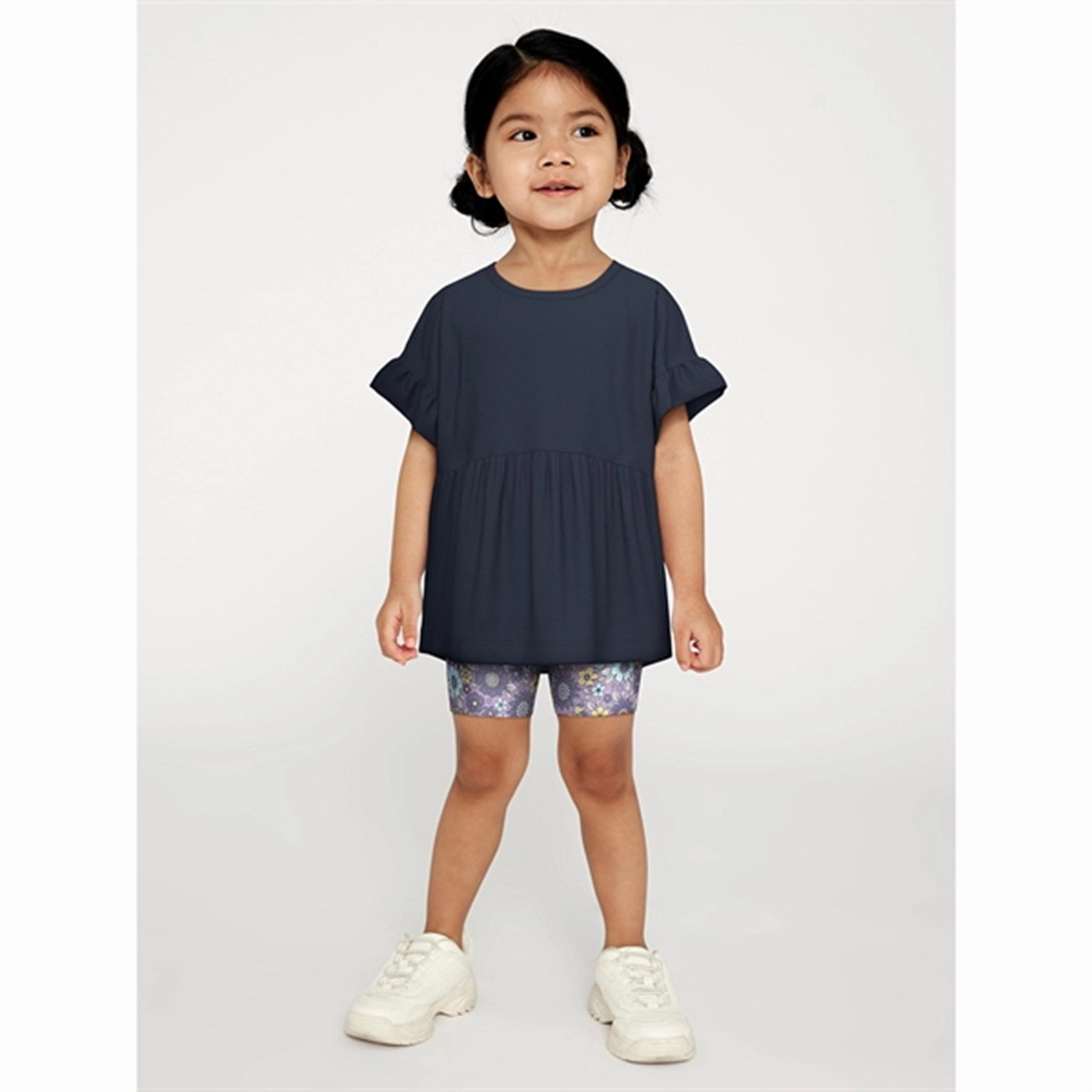 All Purpose Utility Fit Fresh Day Name it Orchid Bloom Vayo Short Leggings