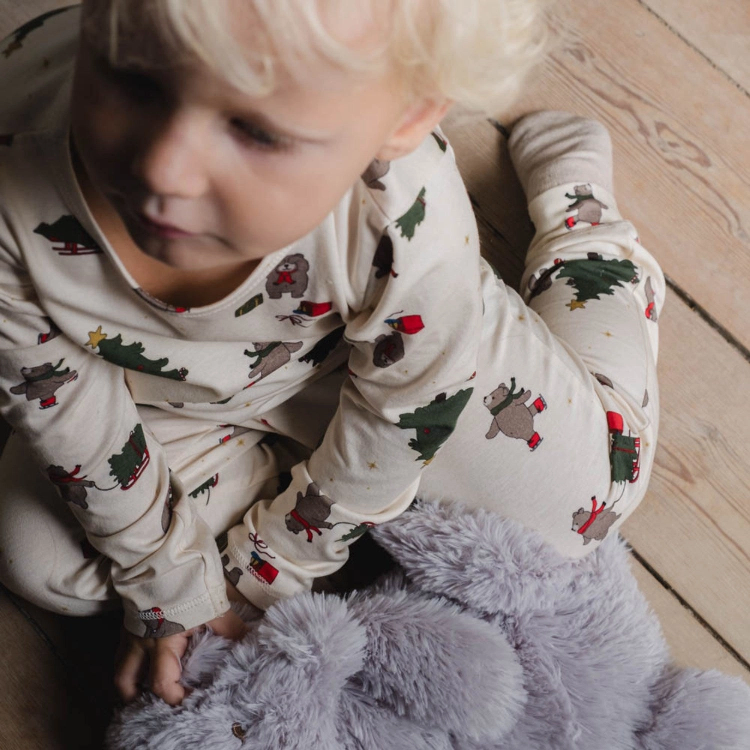 Fresh Layer That's Mine Christmas Shopping Emilio Homewear Set