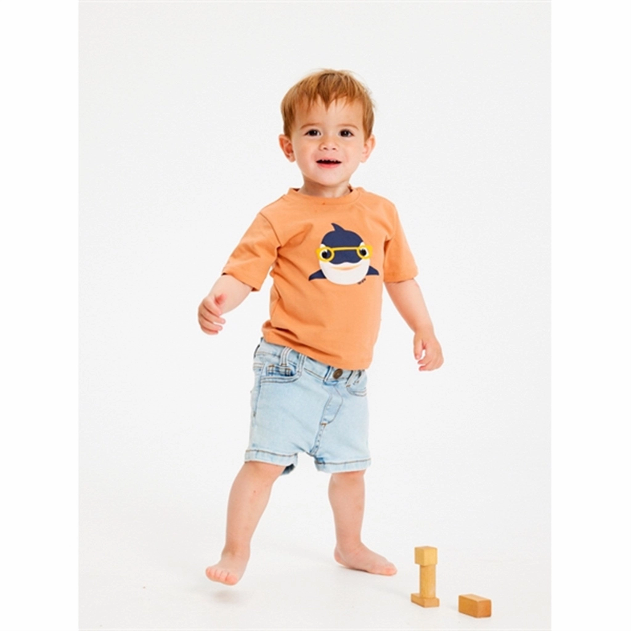 THE NEW Siblings Light Blue Wash Garen Denim Shorts lounging clothes Quick Dry Fabric