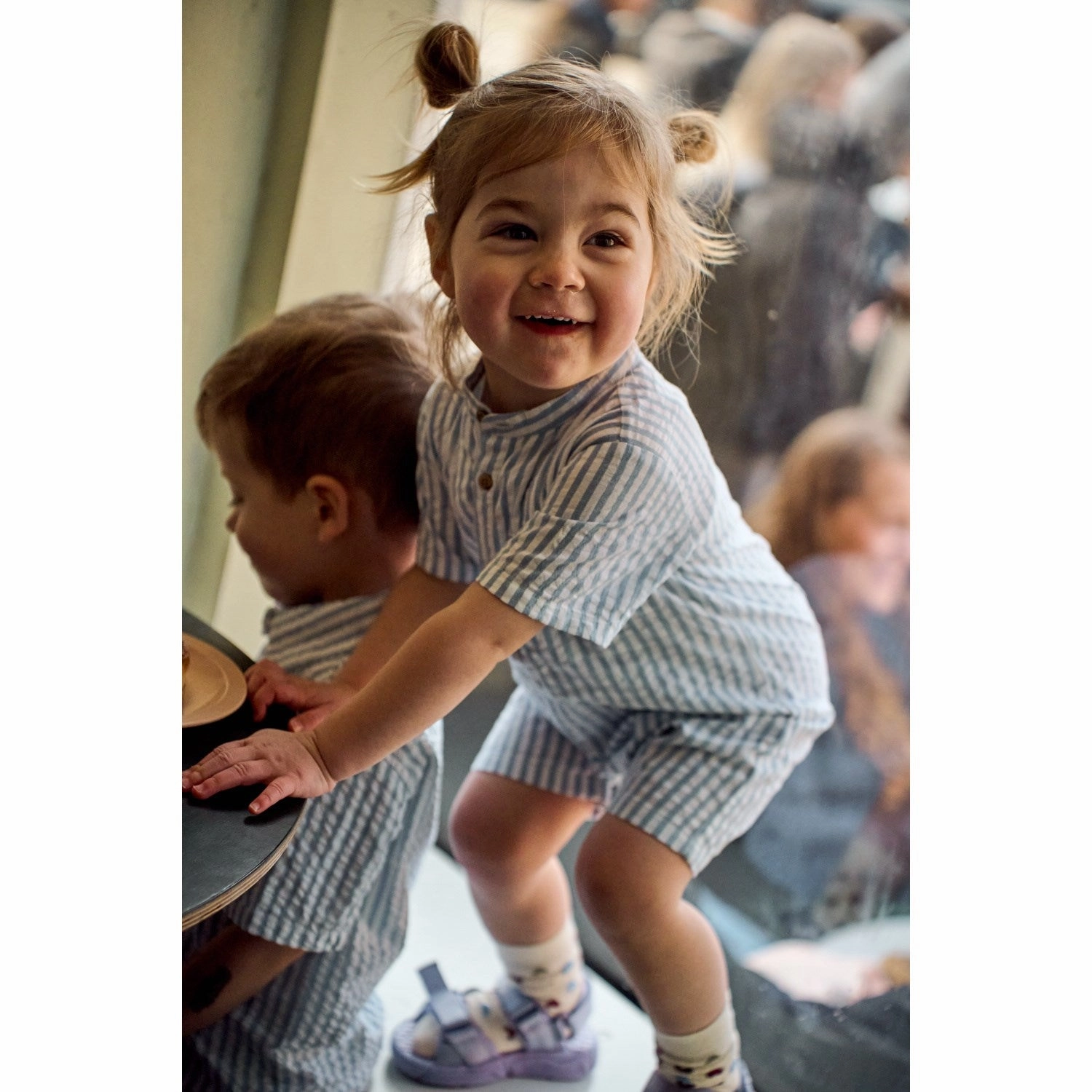 Wrinkle Resistant Treatment THE NEW Siblings X Luksusbaby Blue Fog Striped Ojo Shorts