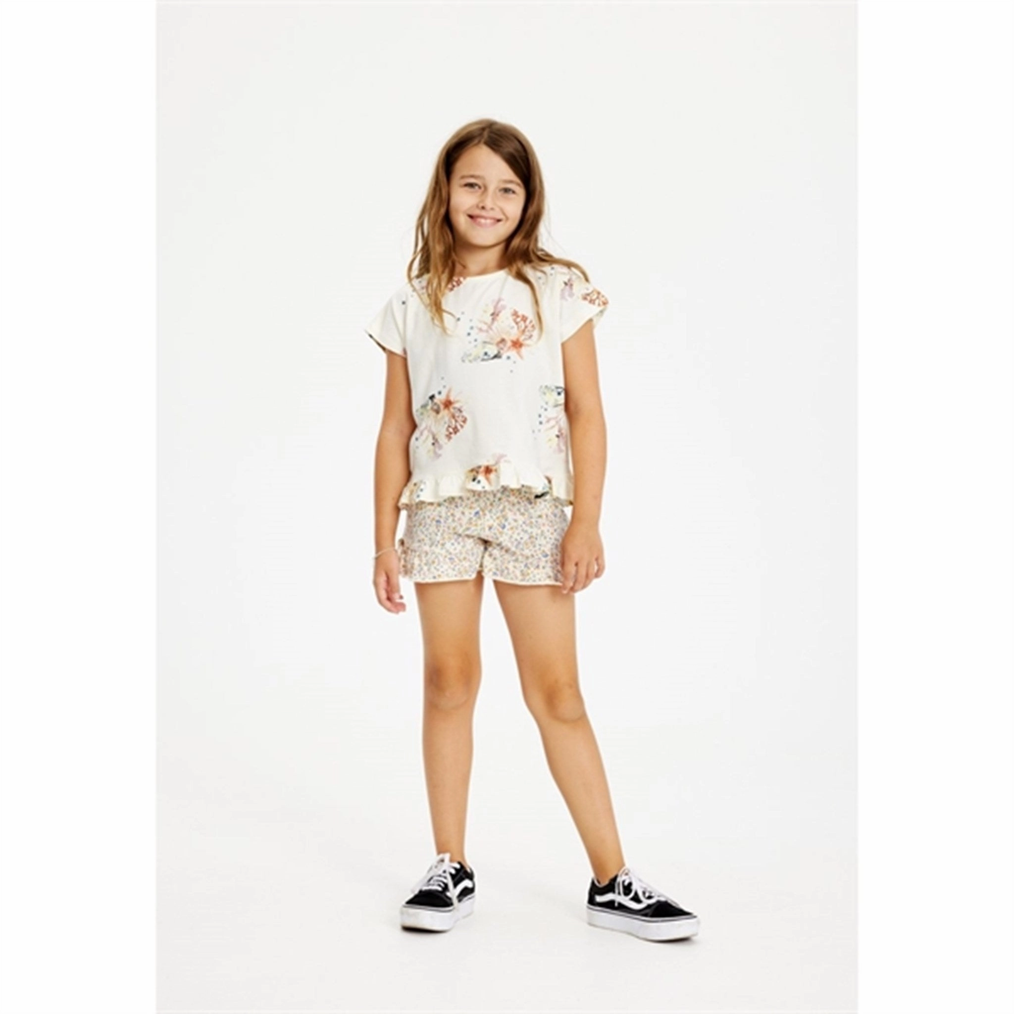 THE NEW White Swan Tiny Flower AOP Geneva Shorts Plus Size