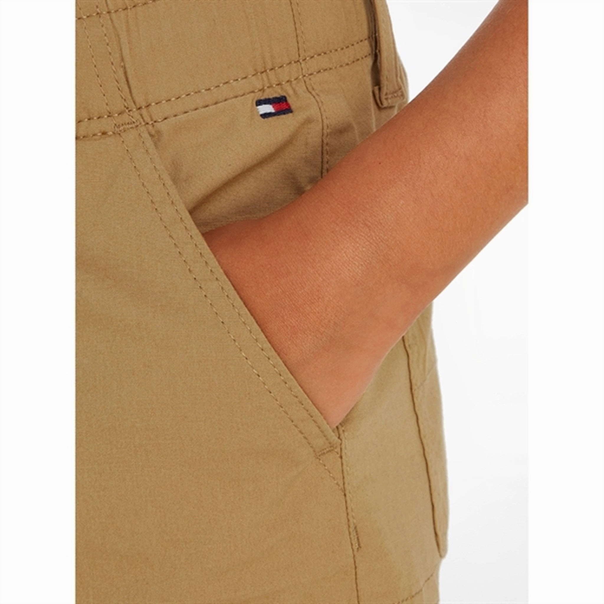 Tommy Hilfiger Cargo Woven Shorts Classic Khaki Roll Up Cuff Design