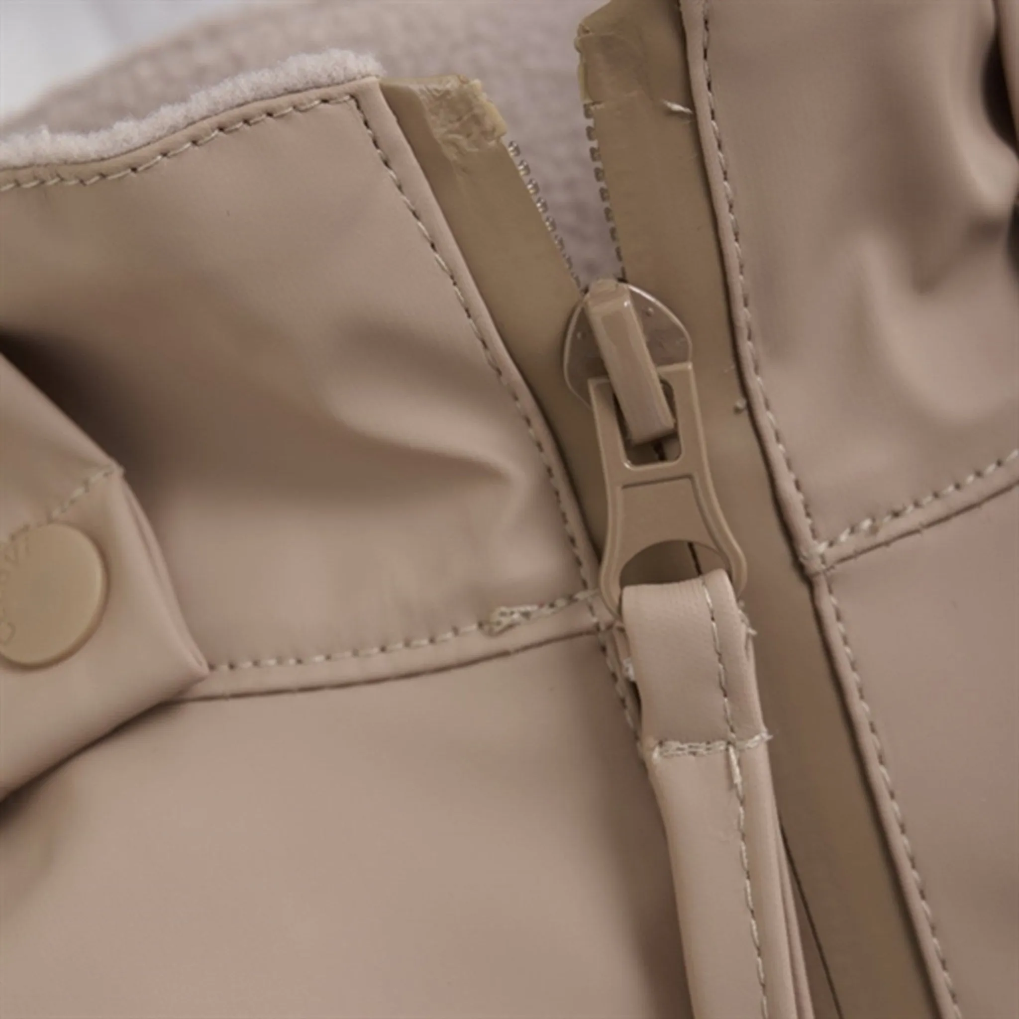 CeLaVi Rain Set Warm Taupe Comfy Fit