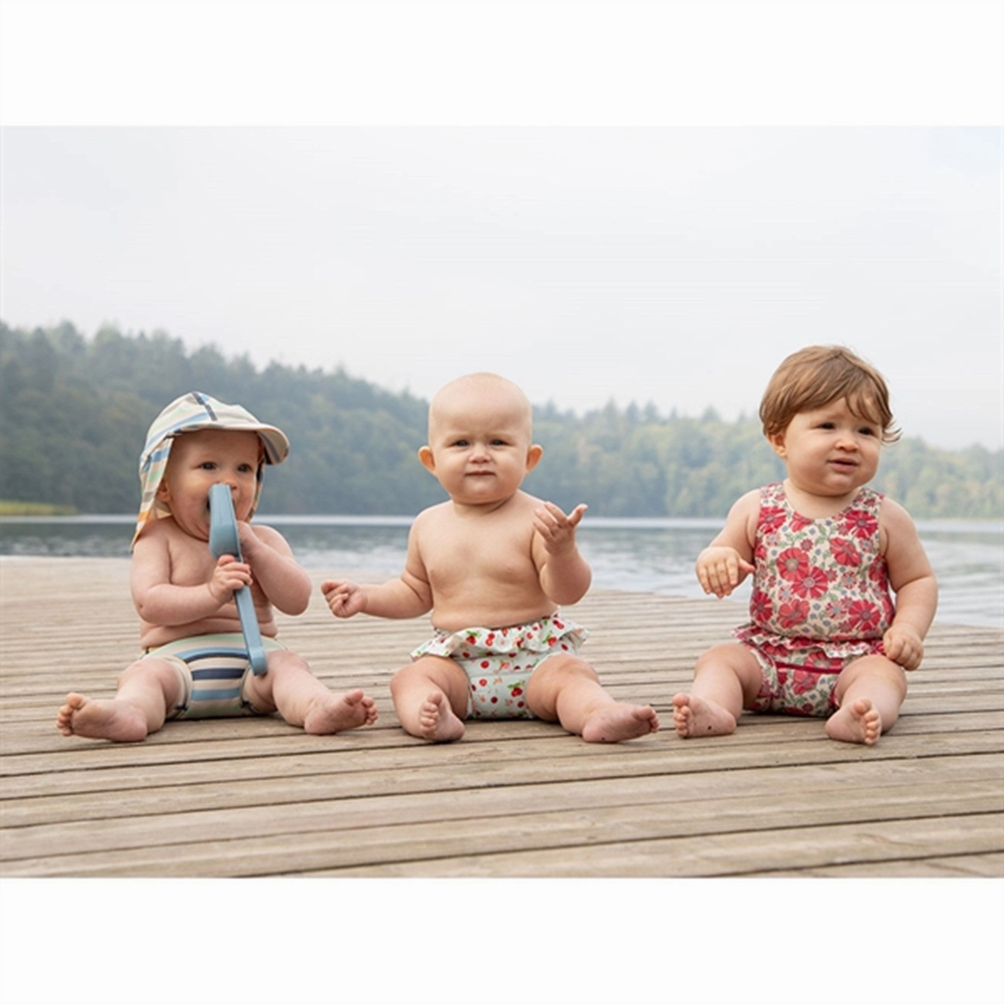 Moisture Wicking Interior Stylish-Patterns Hust & Claire Peony Blue Harumi Swimpants