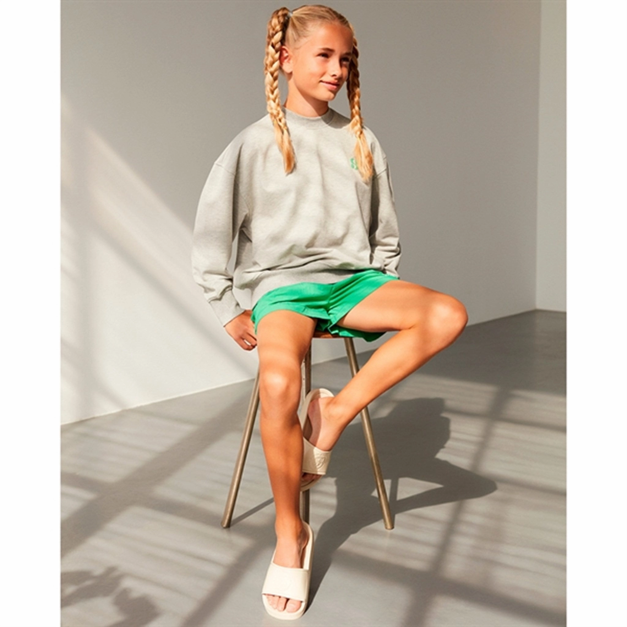 Anti Pill Surface Windproof Design Sofie Schnoor Bright Green Shorts