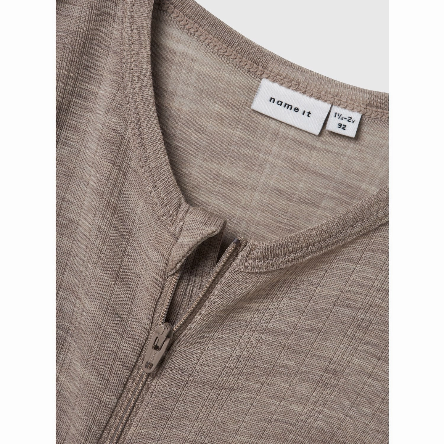 Name It Satellite Nmmwang Wool Needle Nightsuit Solid Microfiber Material