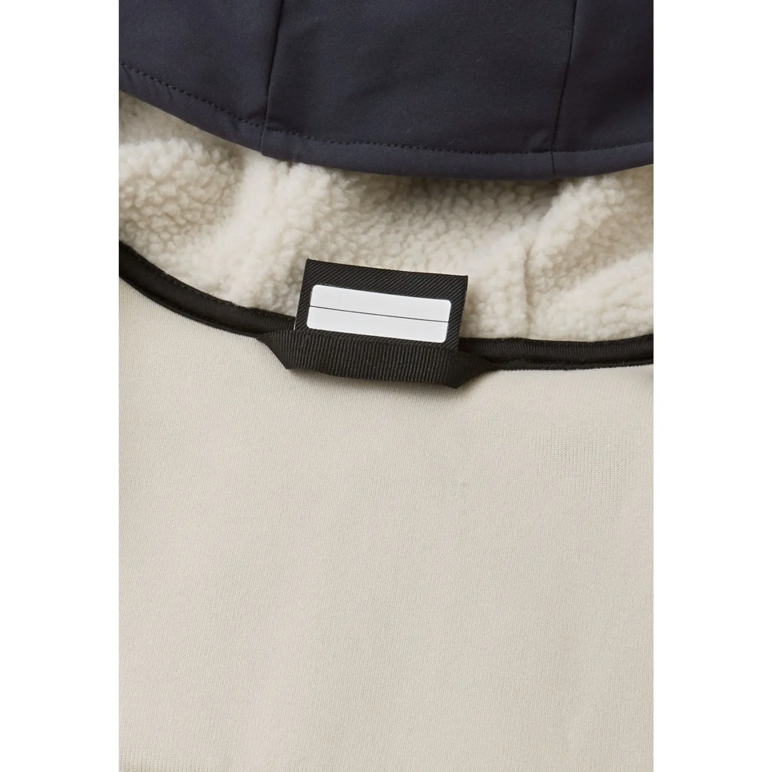 Essential Outfit Evening Stroll Reima Soft black Hoodie Samota Soft black