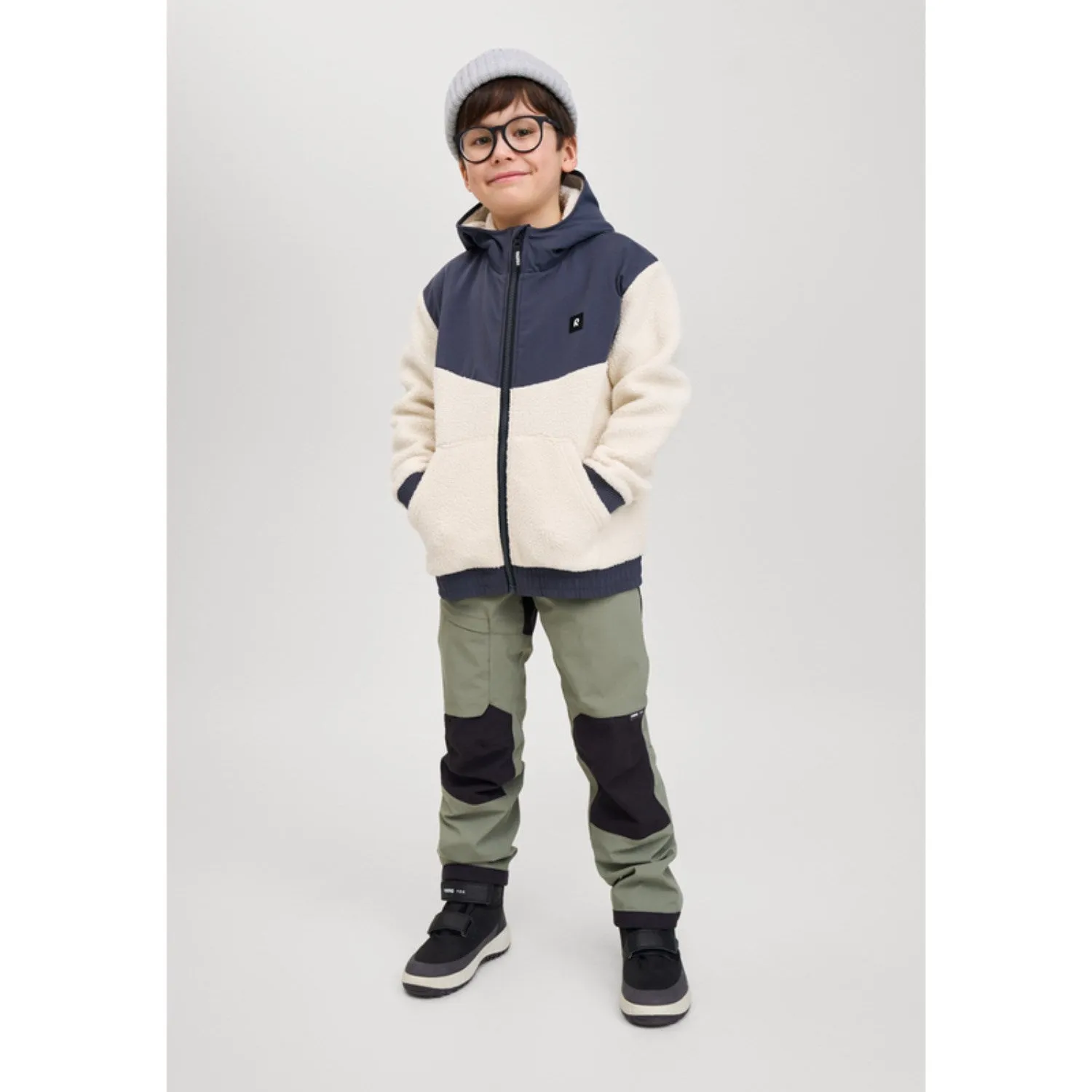 Reima Soft black Hoodie Samota Soft black Layered Fit City Daywear