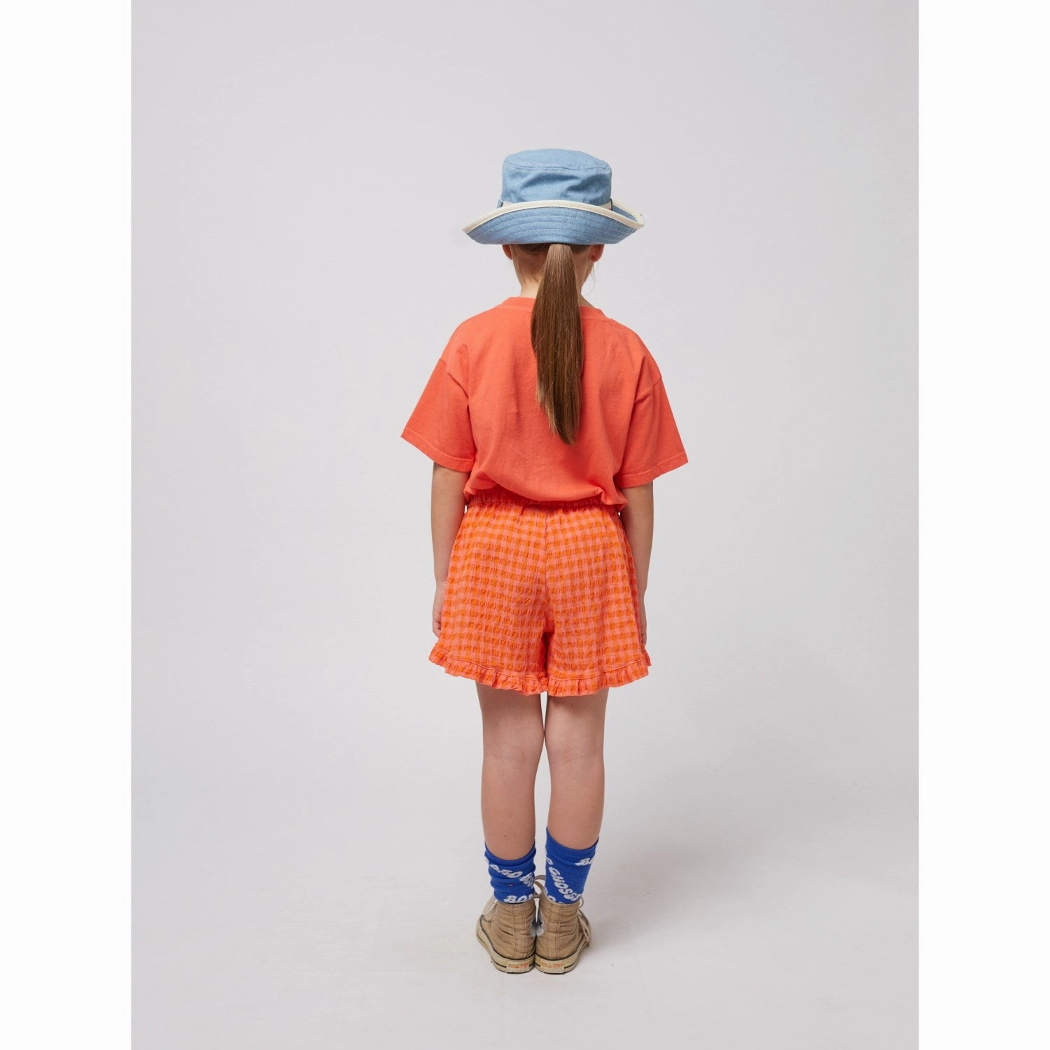 hat Bobo Choses Fuchsia Vichy Ruffle Woven Shorts