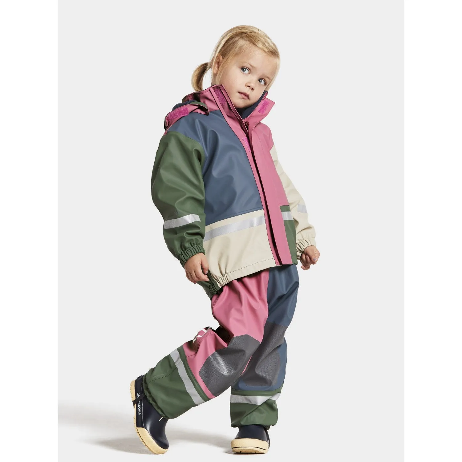 Season Ready Gear Didriksons Sweet Pink Boardman Set