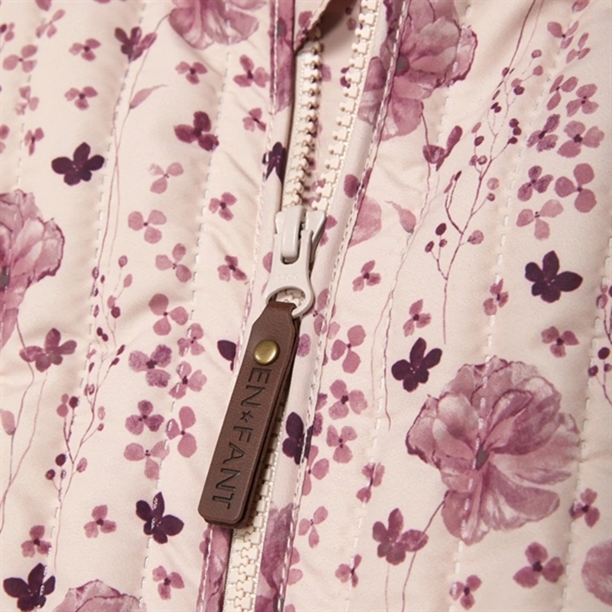 En Fant Thermo Set AOP Rose Dust Fair-Trade Pocket-Detail